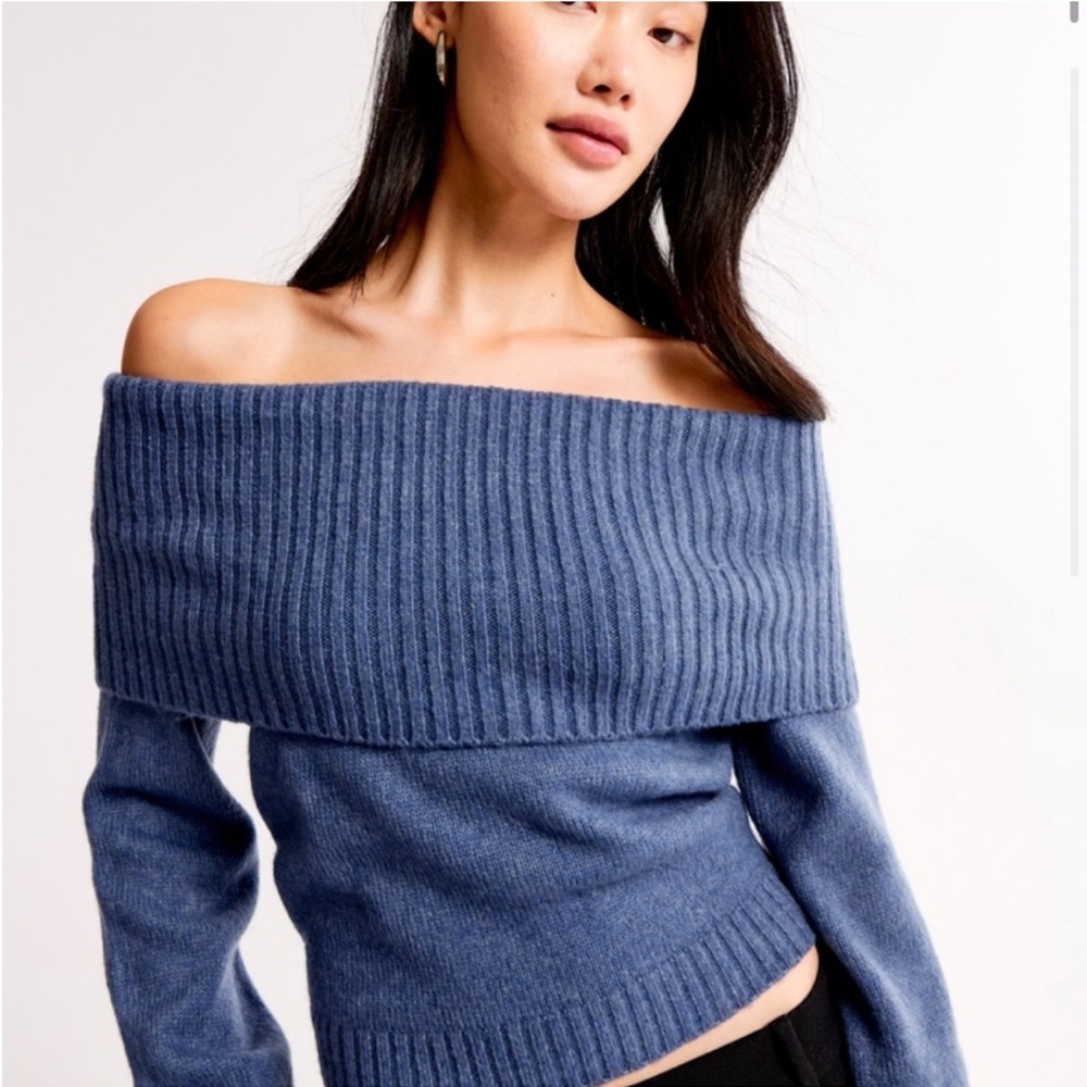 Abercrombie and Fitch off the shoulder fold Sweater